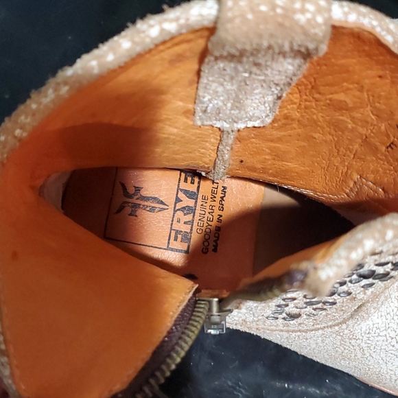 Frye boots new! - Picture 4 of 7